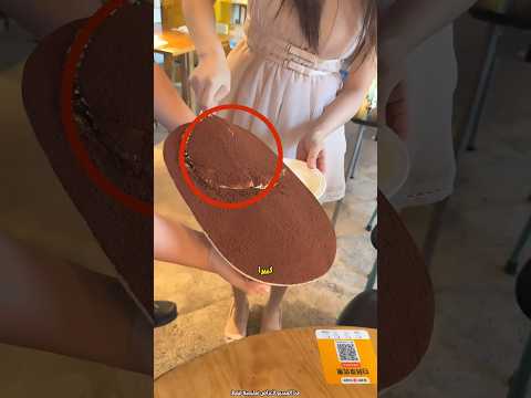 أرادت أخد الكتير من الكعك في المقهى