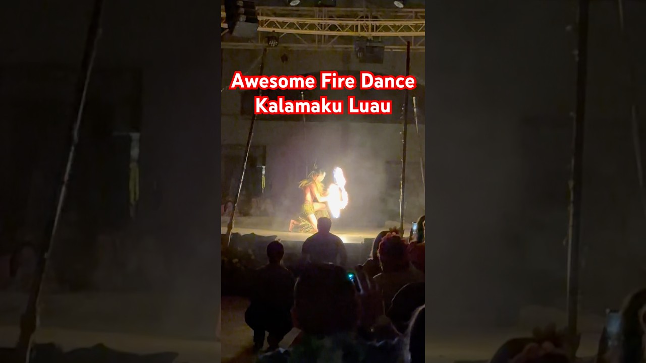 Awesome Fire dance at Kalamaku Luau in Kauai ☮️❤️🤠 #travel #cruise #hawaii #luau #firedance