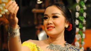 Nyanyian Rindu Evie Tamala Cover Jamila Jamilun