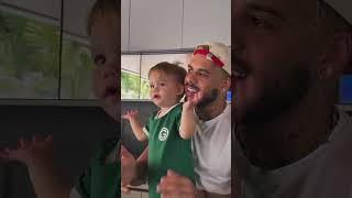 zé felipe abraçando seu filho josé leonardo #zefelipe #leonardo #sertanejo