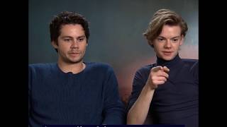 [VOSTFR]Dylan O'Brien & Thomas Sangster react to NEWTMAS KISS & \