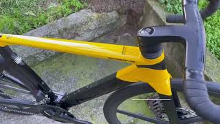 Batus Screams Uci Black Yellow Shimano 105 Di2