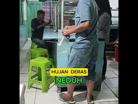 TIBA-TIBA HUJAN LEBAT#MAMPIR WARUNG TEGAL (WARTEG).