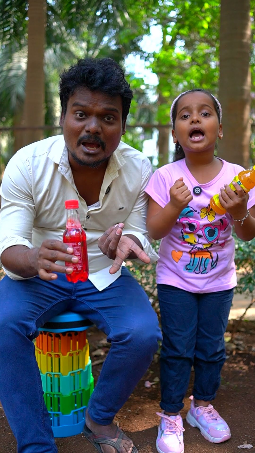 Yeh Billi ko konsa Juice peena hai ?? #shorts #funnyshorts #funnyvideo