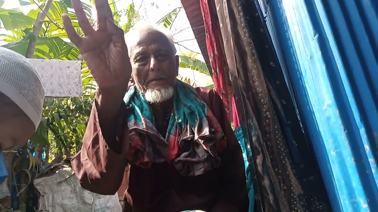 ৮০ বছরের নবাবী বংশের ছেলের টেনেল দেখুন। এই যুগে এমন শিক্ষিত মানুষ পাওয়া যায় না। 