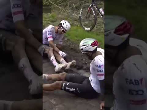 🎳 Énorme strike sur Denain-Denain : Stefan Küng est tombé, et il a embarqué tout le monde ! #cycling