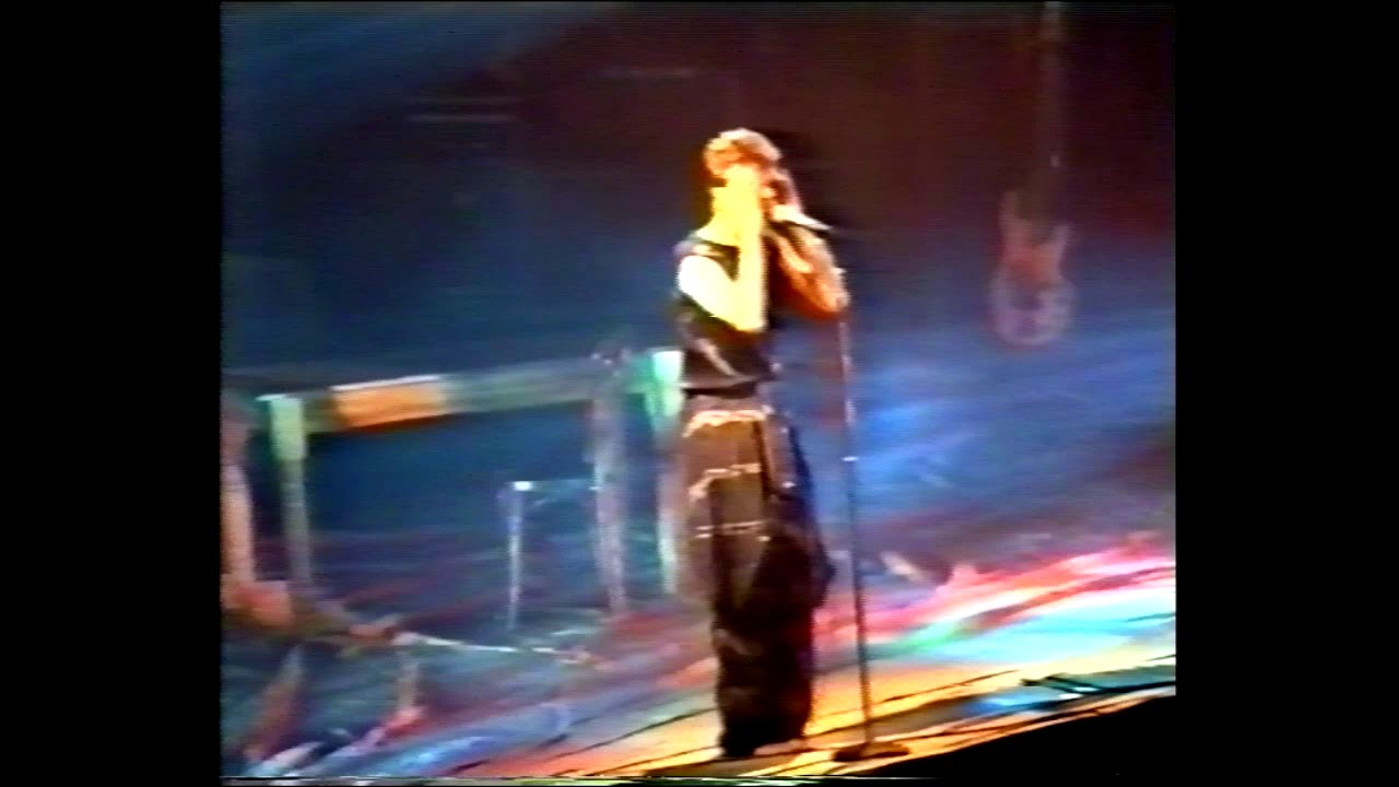 David Bowie - Diamond Dogs Live Deutschlandhalle, Berlin, Germany 