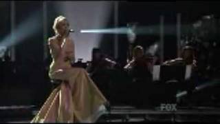Carrie Underwood / Praying For Time (Live Performance)