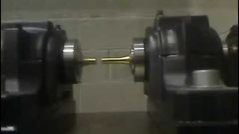 Fatigue tests in a Zwick-Roell UBM 200tc rotating bending fatigue machine