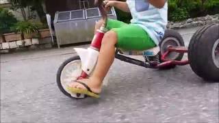 カスタム三輪車 - YouTube