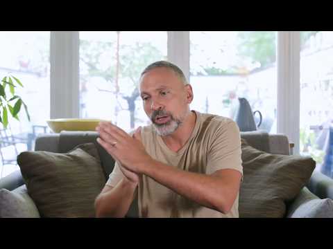 How to Tell A story Like A Comedian "Middles"