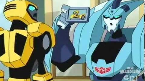 Transformers Animated Bumblebee Meet Blurr