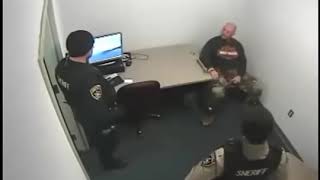 UNCUT | Interrogation & Confession of Clifford Burns, Xmas wife killer | Racist Shouting
WANT MORE TRUE CRIME? : CHRIS WATTS ARREST VIDEO
https://www.youtube.com/watch?v=To5_Hq1PSto ~
Police Interrogation & Confession of Clifford Burns, killed wife on Christmas Eve
NOTE: racist shouting UNCUT | Interrogation & Confession of Clifford Burns, Xmas wife killer | Racist Shouting