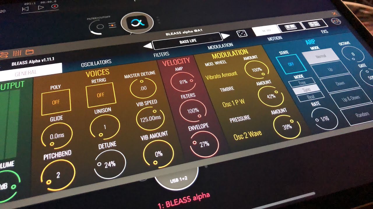BLEASS Alpha Synth - Let’s Explore The Sound Packs - Demo for the iPad