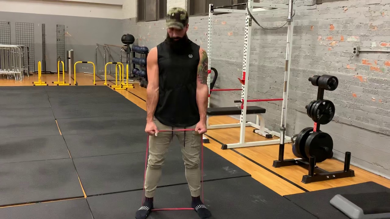Banded High Pulls - YouTube