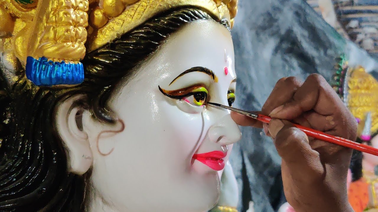 Durga Murti Making 2020 | Durga Idol Eye Painting | Durga Idol Making Process | Rahul Kalakar 2020