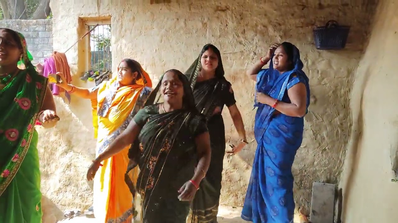 🌹🙏💃बहुत प्यार नाच गीत है 🙏🌹💃आप लोग सपोर्ट 💃🌹🙏कीजिए 🌹🙏💃