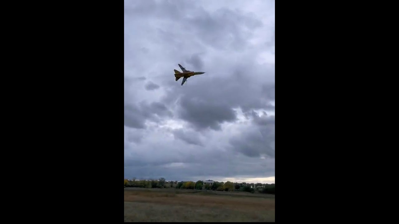 Ukraine's Air Force still flies! A low-flying Su-24M attack aircraft patrols the skies over Ukraine
