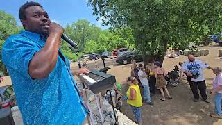 Homeless Haleluiah KINGDOMCONSTRUCT Bringing Hope, Food, and Worship to the Homeless Every Sunday