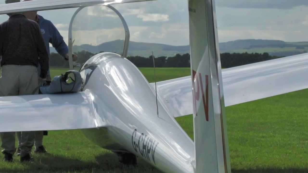Gliding trial flight at Kinross. YouTube