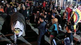 Macan macanan Barong Oren Penggiling iling Live Malam lokasi Kenjo.