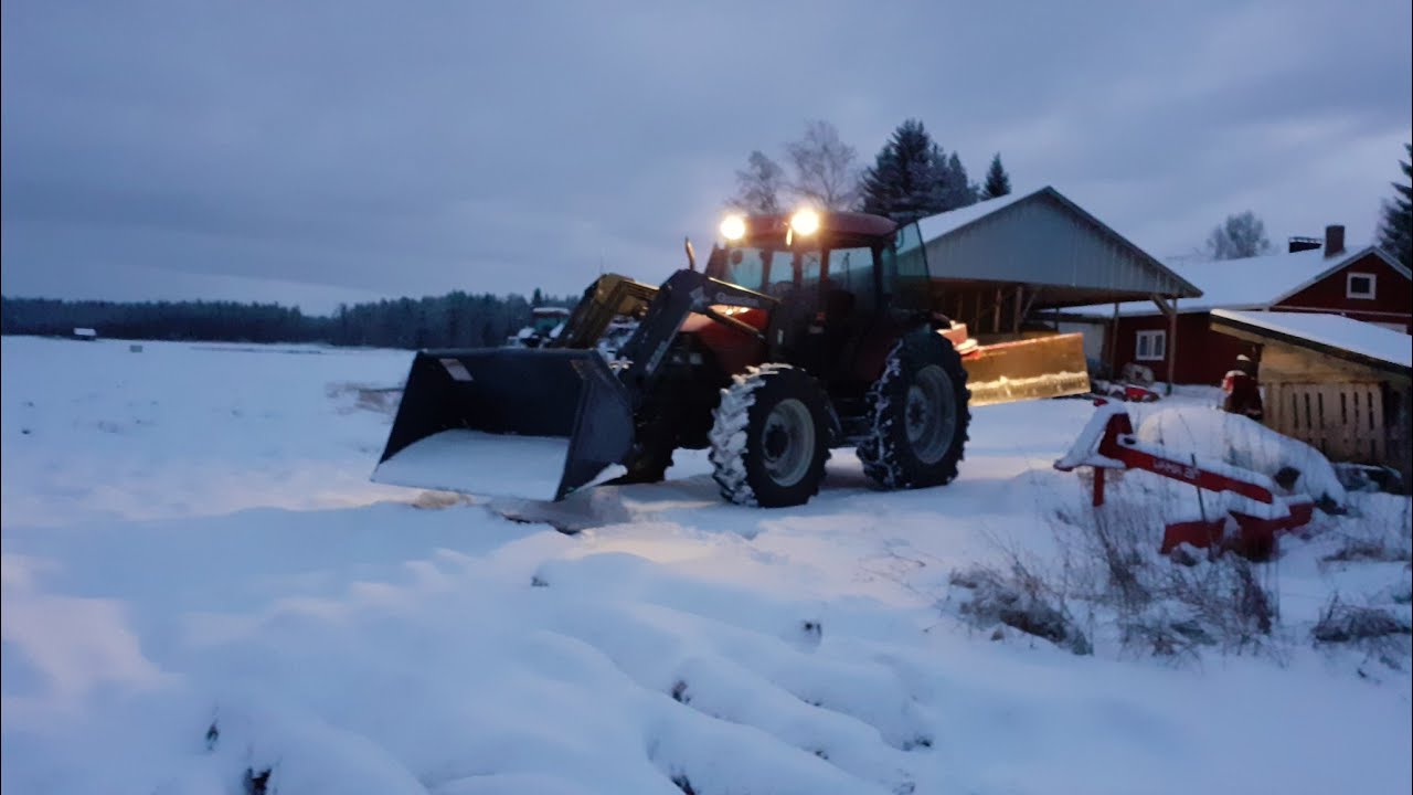 pitkästä aikaa lumenaurausta