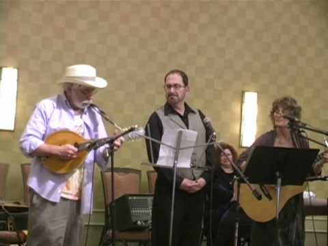 Afn Veg Shteyt A Boym- Yiddish Song