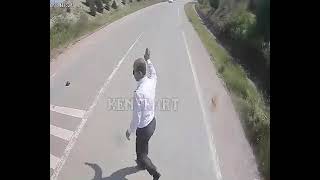 Kamplumbağa Için Durdu Tekerine Taş Değmesin Kaptan