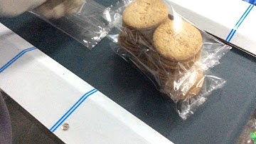 Cookies Flow pack machine ,Cookies packaging machine