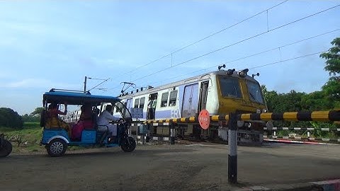 Fast and Furious Speedy Brand new Arodynamic EMU Local Train Passing Through Out Curve Railgate