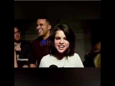 selena-gomez-teen-vogue-party-blue-hair---stan-twitter