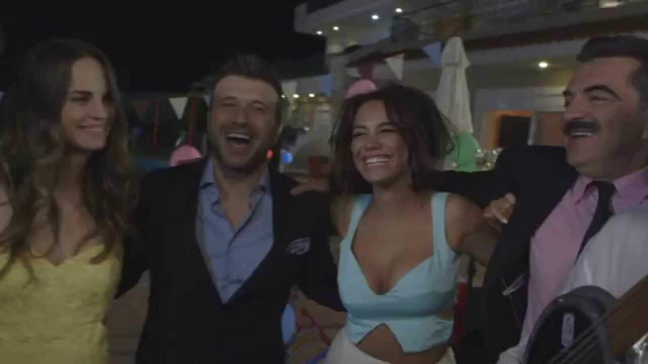 Γιάννης Πλούταρχος - Έρχομαι (Official Video "Ο Κλέαρχος, η Μαρίνα και ο Κοντός" Soundtrack)