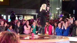 Natasia Bedingfield performs Can't Fall Down Live