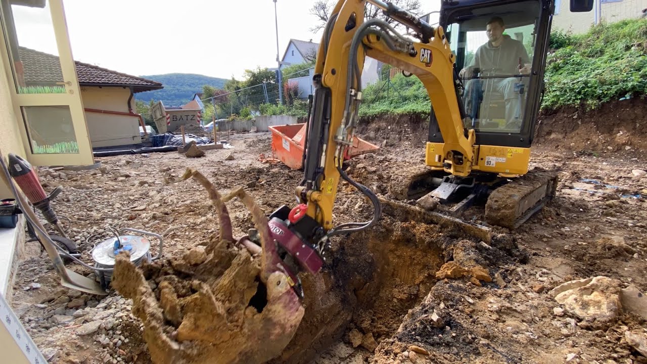Macht einfach nur Spaß!!! CAT 301.8 NextGen mit Rototop, Fundamente ausheben, Erdarbeiten