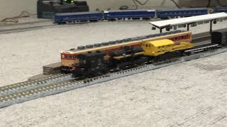 2両編成国鉄ディーゼルカー キハ58 1100形(M)+(T)が、 故障した EF66形電気機関車寝台特急あさかぜの代走で走行！国鉄ED62形電気機関車+ソ80形+国鉄貨車ヨ8000形が走行！