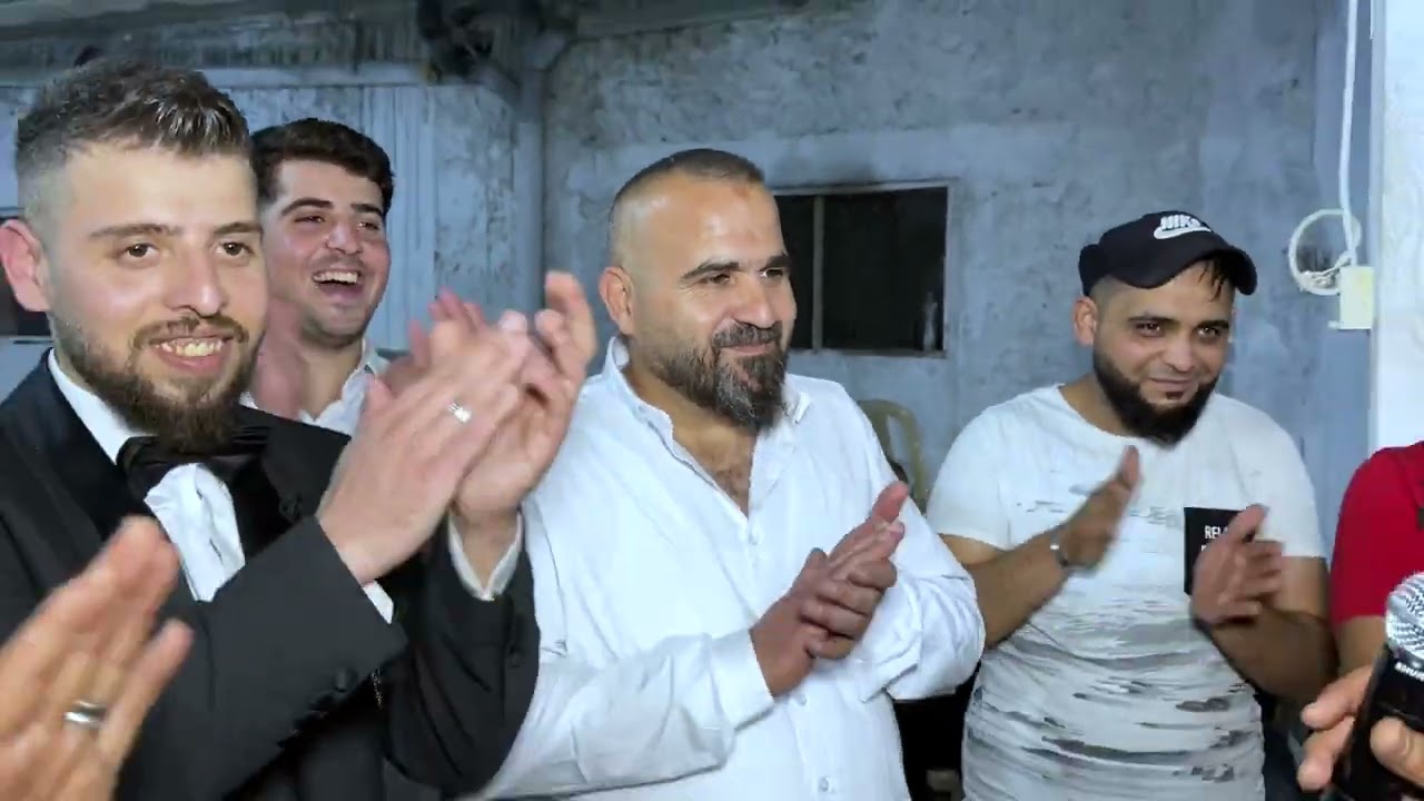 الفنان أحمد الهزاع عتابا و دبكة من أفراح الساحل بلدة خربة الجوز حفل زفاف العريس أحمد حازم عرفات ج5