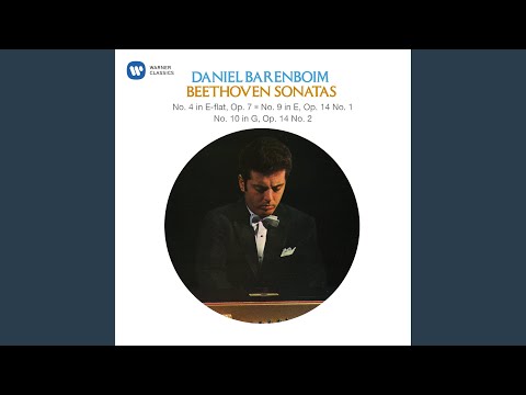 Putar Piano Sonata No. 9 in E Major, Op. 14 No. 1 : Beethoven: Piano Sonata No. 9 in E Major, Op. 14 No. 1: III. Rondo. Allegro comodo - Daniel Barenboim