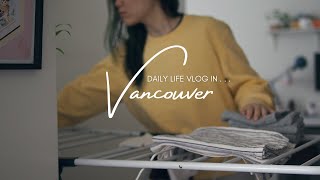 VLOG | Carbonara trials, keeping warm and staying creative
First vlog of 2023! We started off with still being frozen over so theres a lot of warm comfort food being cooked up... but then those eggs got me. Enjoy :)
IKEA Kitchen Organizer - AVSTEG
https://www.ikea.com/ca/en/p/avsteg-kitchen-countertop-organizer-bamboo-white-50531676/
Pouch Sewing Pattern - Apex Pouch
https://www.etsy.com/ca/listing/1127412053/apexpouch-pdf-sewing-pattern-english?ref=yr_purchases
☕ Consider Buying Me a Coffee: A way to directly support my blog life (the editing programs, hosting fees, my time & sanity) without YT eating into it or trying to fight the mysterious algorithm for views. There is absolutely no obligation to do so; thank you for watching either way.
Visit my Kofi account (https://ko-fi.com/weekendswithg)
WHERE IM MAKING MISCHIEF
Instagram | Pinterest
@weekendswithg
Music by Ben Camden - Good Things Take Time - https://thmatc.co/?l=7BCEEC72
Music by sunkis - 4ever - https://thmatc.co/?l=313E7658
Music by C4C - Coffee Talk - https://thmatc.co/?l=0549CC44
Music by Breathing Piano - Purple Clouds - https://thmatc.co/?l=BE80A49F
Music by Reggie San Miguel - Looking Up - https://thmatc.co/?l=8B7F7ED9 VLOG | Carbonara trials, keeping warm and staying creative