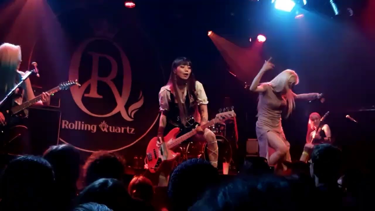 Rolling Quartz Melkweg January 28th 2024