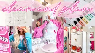 Deep Cleaning My Apartment + Plan My Month With Me | Lauren Norris