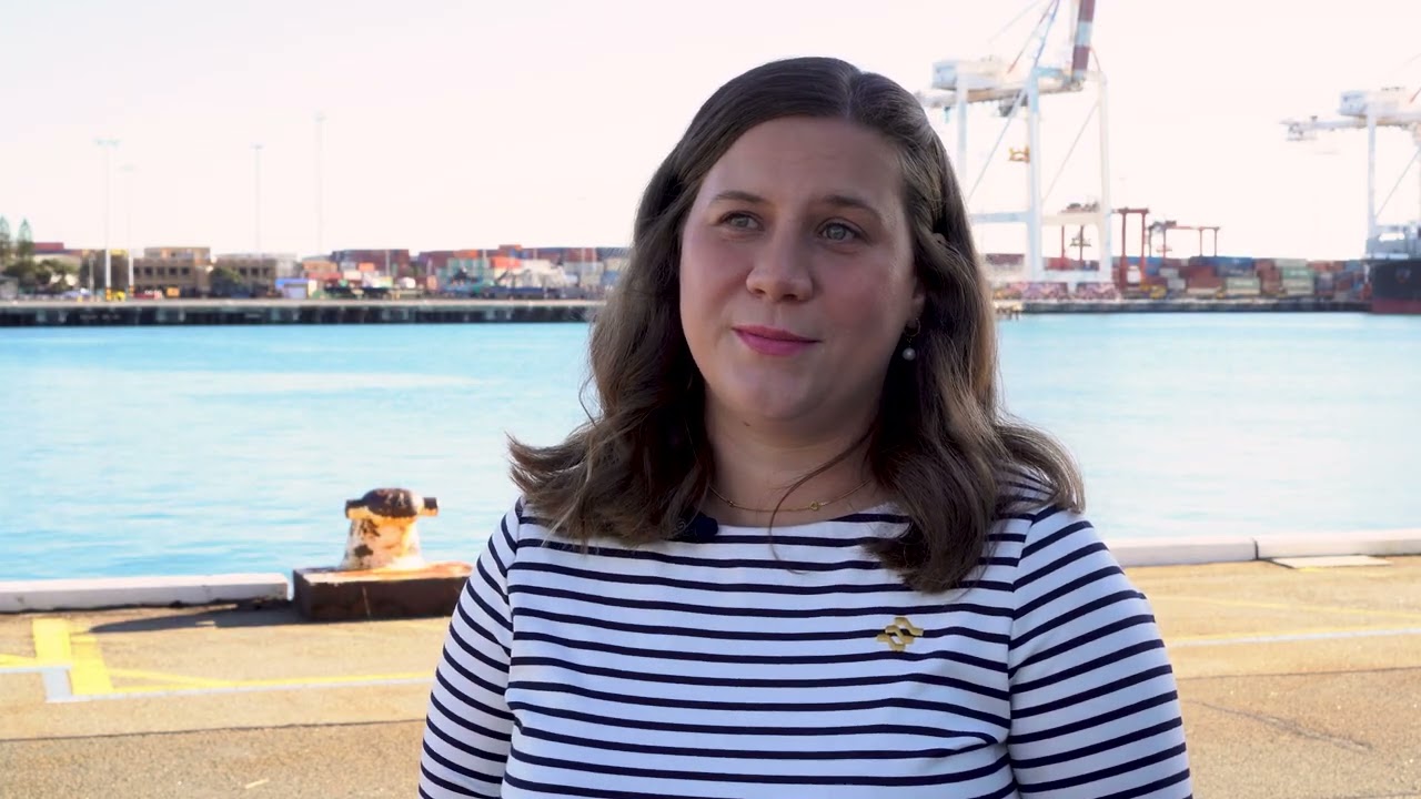 Fremantle Ports all-women Bulk Services Operator recruitment