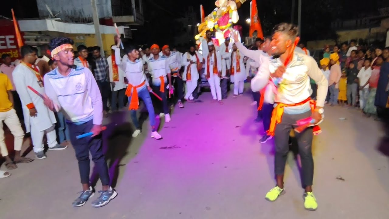 ನನ್ನಾಕಿ ನನ್ನ ಕಾಣಕಿ ಚಿನ್ನ 😍💥 kanaka🔥ಶ್ರೀ ಕೋಲಾಟ ಯಲಬುಣಚಿ 🔥ಸಂಪರ್ಕಿಸಿ 9148274063 📲 #kolatam #folkdance ❤️