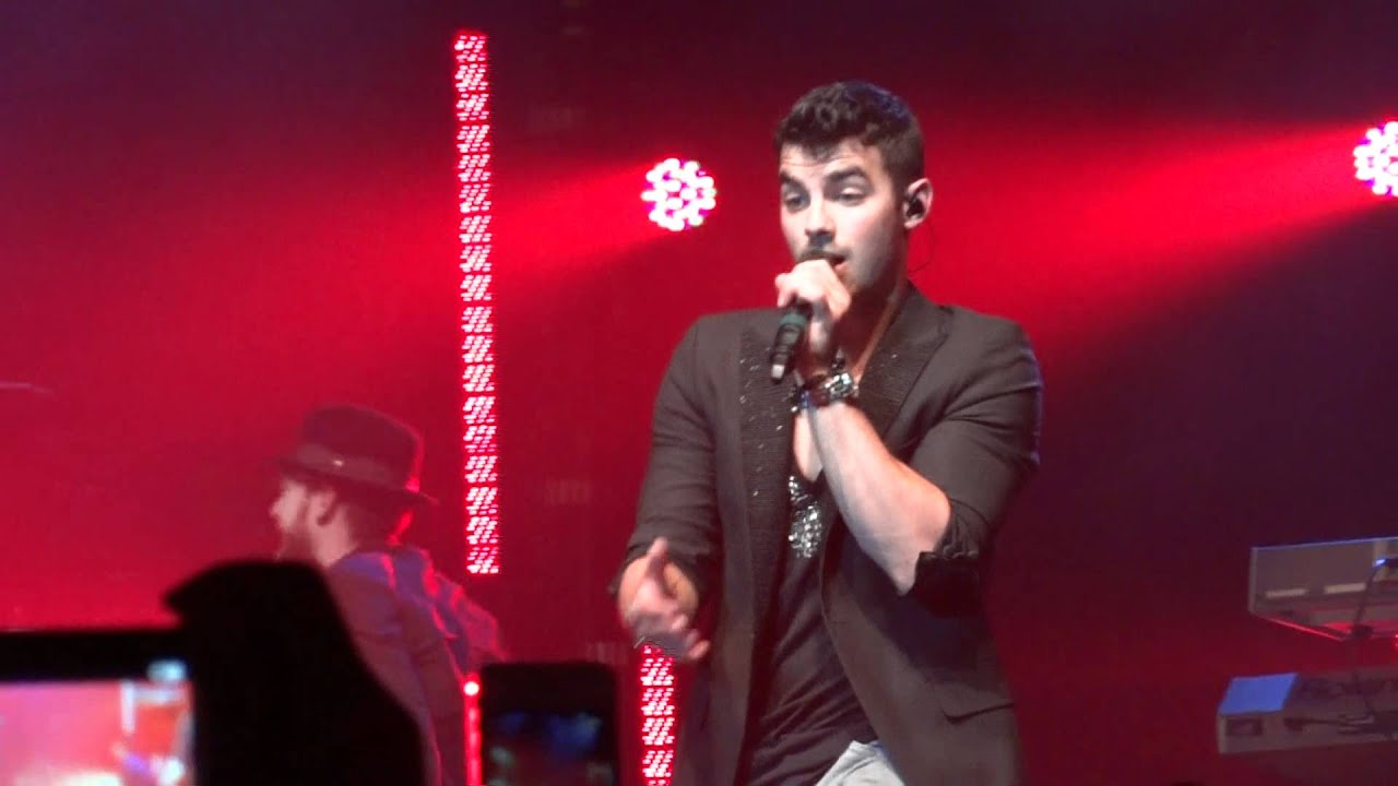 Joe Jonas Burnin up 9/19/11 YouTube