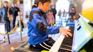 Chopin “Fantaisie-Impromptu “ on the Streets: 11-Year-Old’s Heartfelt Interpretation