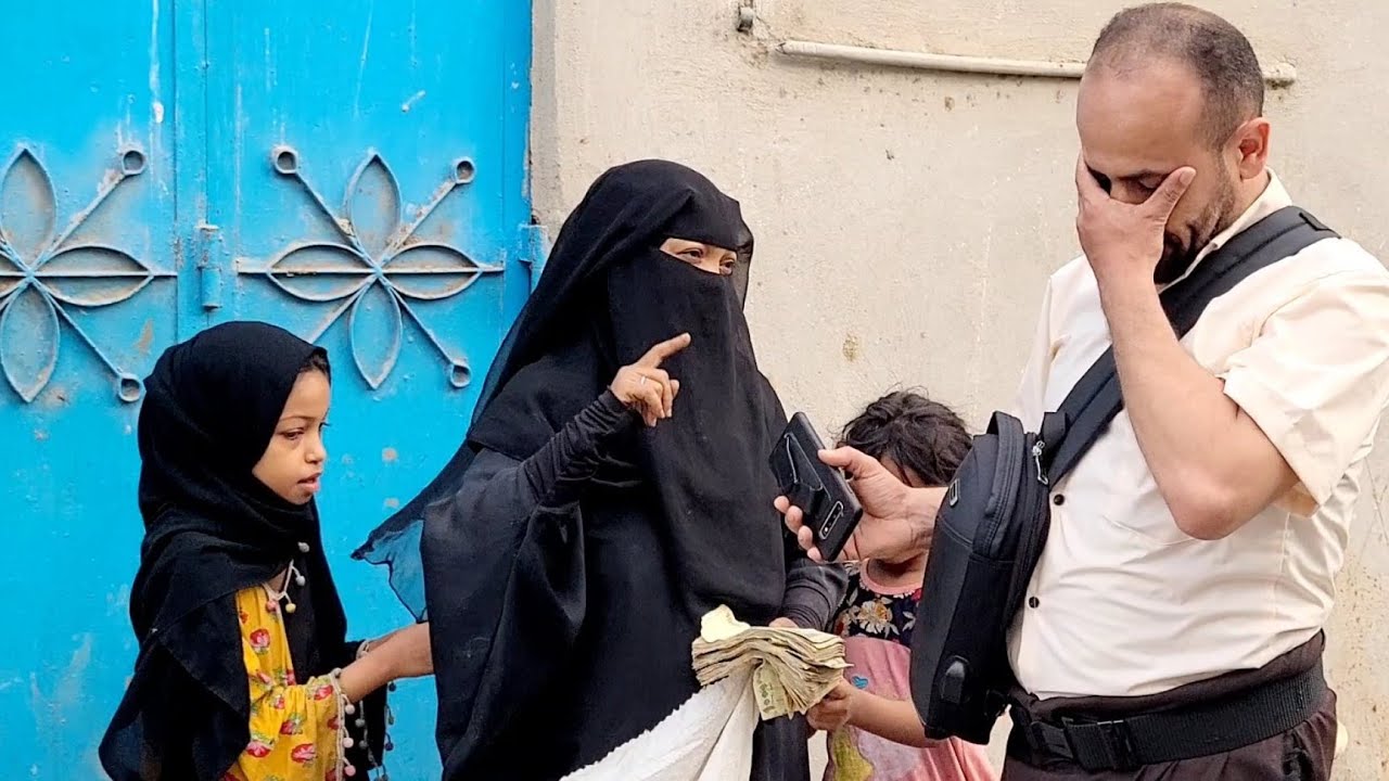 خرجت مع بناتها تبحث عن 100 ريال في القمامة | حصلت مبلغ لم تصدق | برنامج بعد الفجر