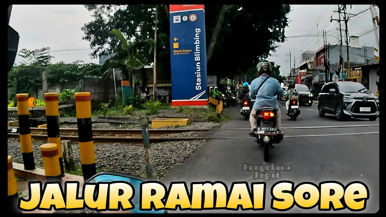 Suasana Sore Kota Malang | Mayjend Panjaitan ke LA Sucipto (Stasiun Blimbing)