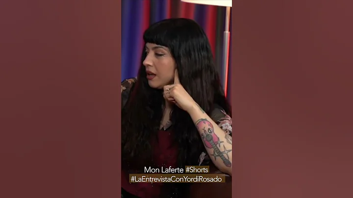 ¿Cómo llegó #MonLaferte a México? #Shorts