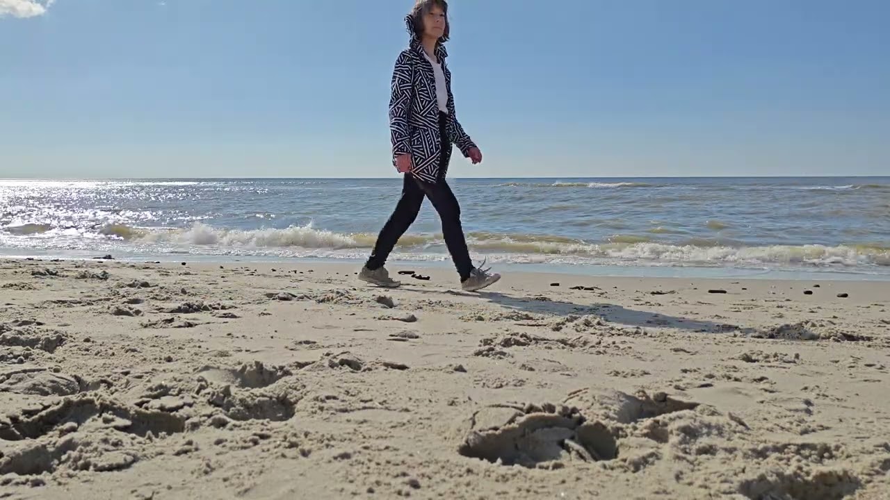 Sea View The North Sea in The Hague. No walking, no talking. 4K 60fps