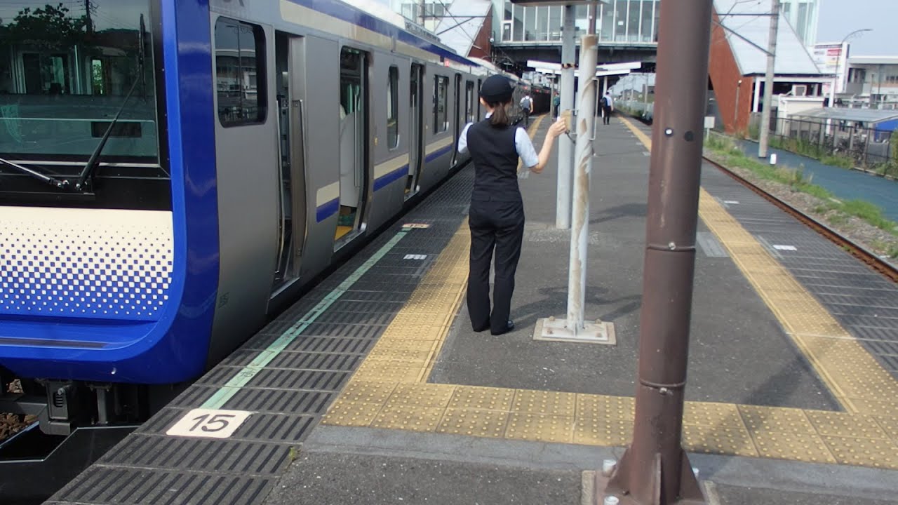 内房線袖ヶ浦駅での女性車掌動作MT１