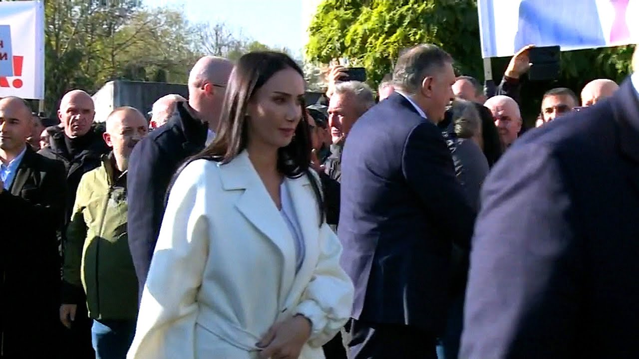 Milorad Dodik došao na suđenje u Sarajevo uz pratnju Gorice Dodik